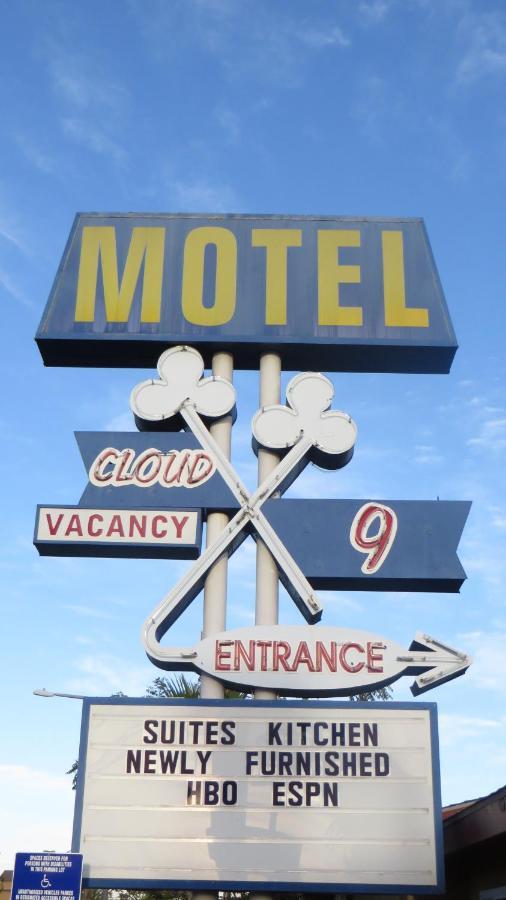 Cloud 9 Motel Cypress Eksteriør bilde